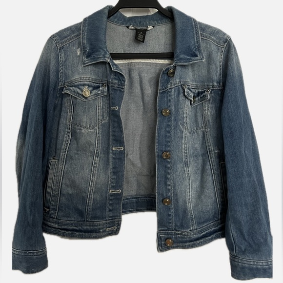 White House Black Market Jackets & Blazers - White House Black Market Cropped Jean Jacket